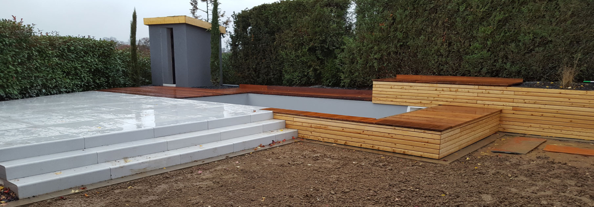 Außenbereiche - Poolverkleidung und Terrasse - realisiert mit Nico Pesch.